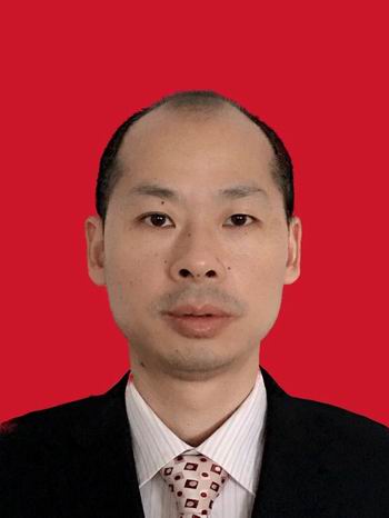 张爱龙
