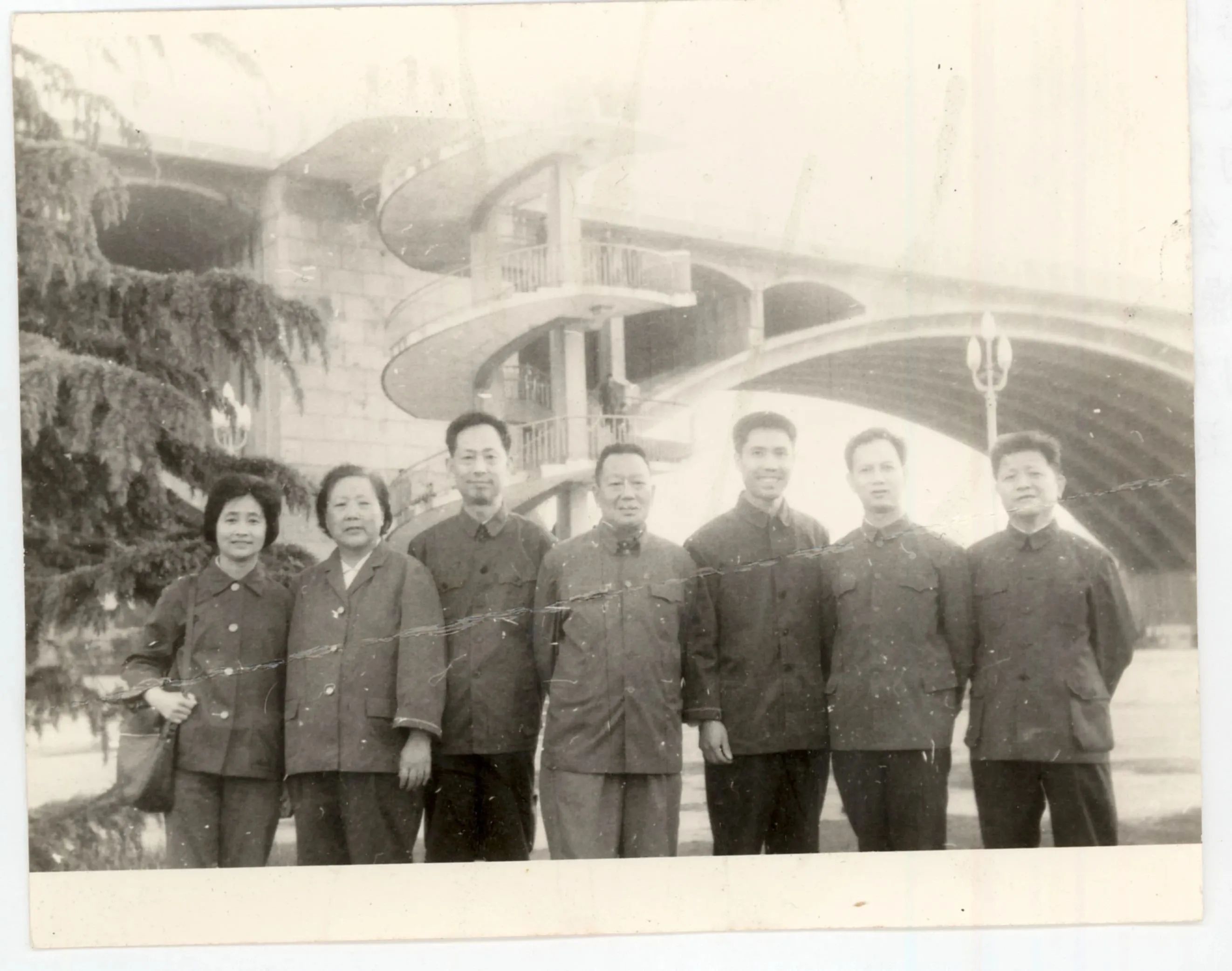 微信图片_20231130155317_1.jpg