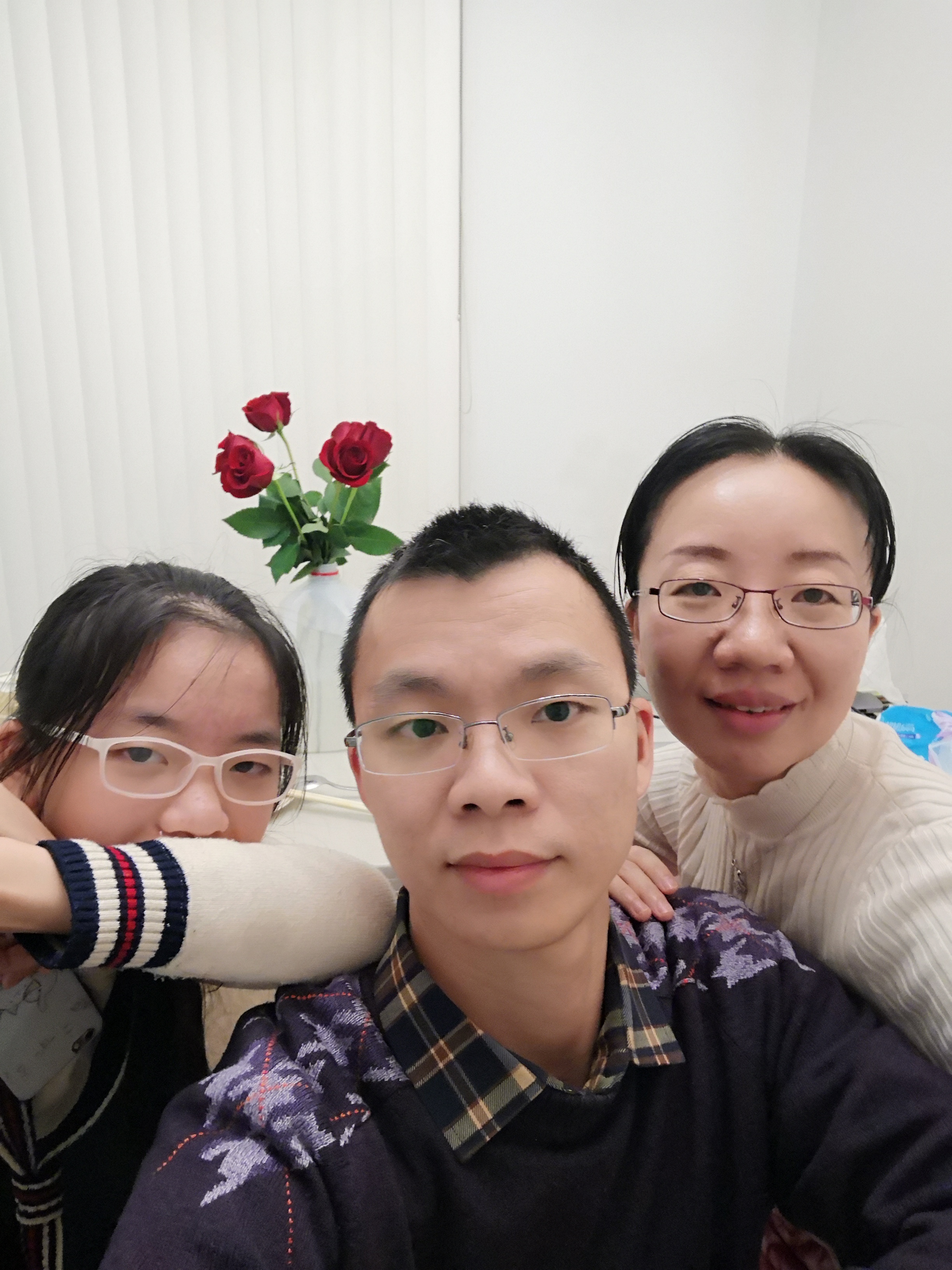 幸福的一家三口.jpg