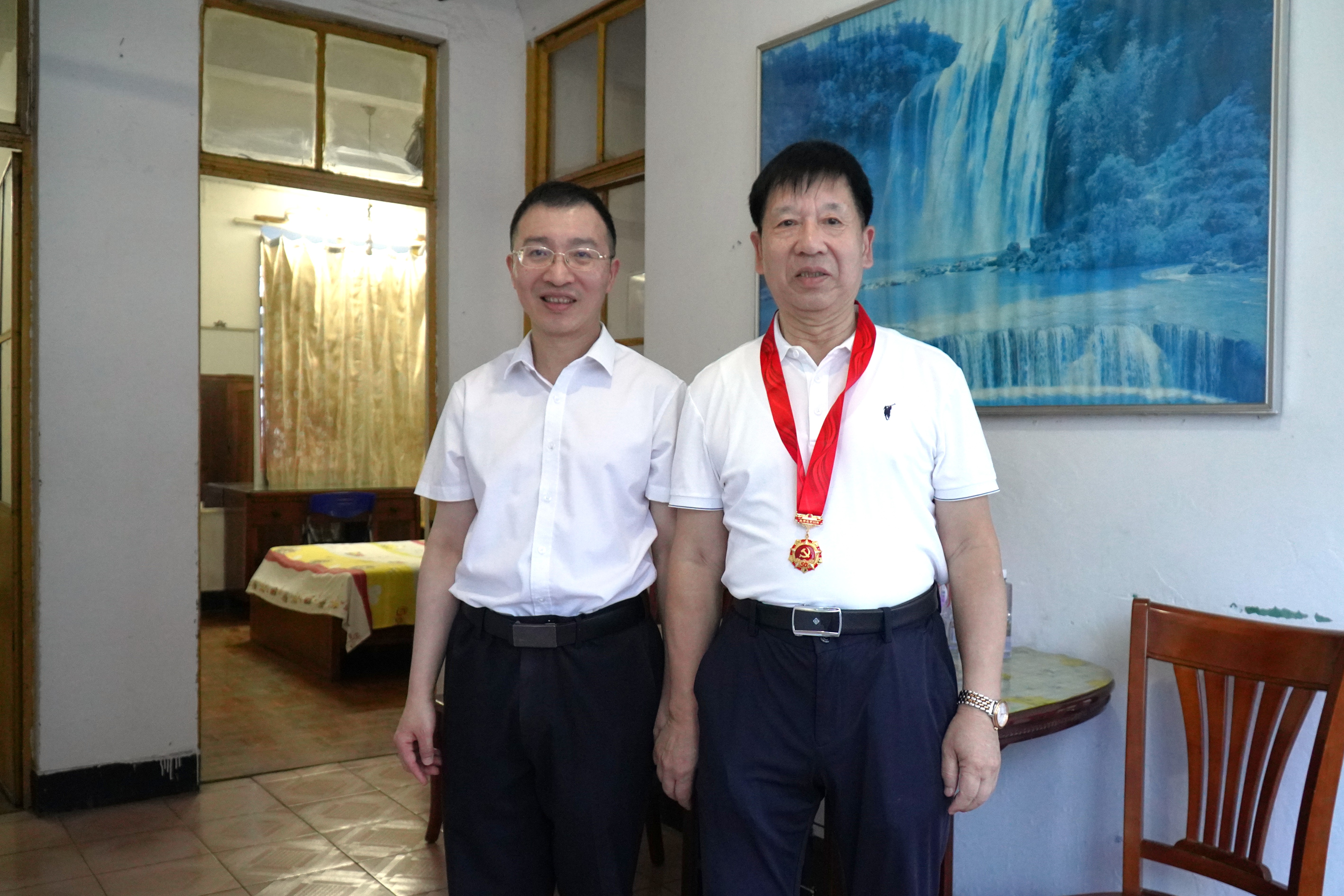 SHA09065.JPG